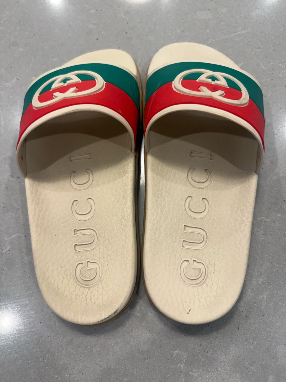 Gucci Red and Green Double-G Rubber Slide Sandals - Picture 4 of 8